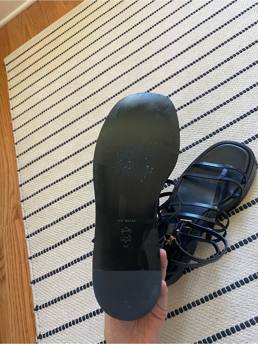 NWOT Tory Burch Black Leather Strappy Gladiator Sandals - Picture 4 of 8